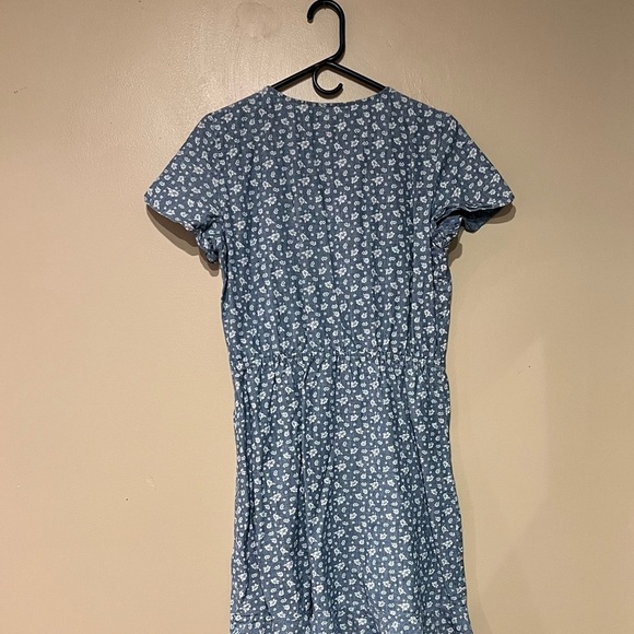 J Crew Mercantile Womens Blue Floral Chambray Ruffle Faux Wrap Dress SZ Medium - Picture 8 of 9